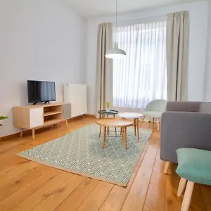 Apartment Heart Of Grand Place - Stunning 3br Triplex